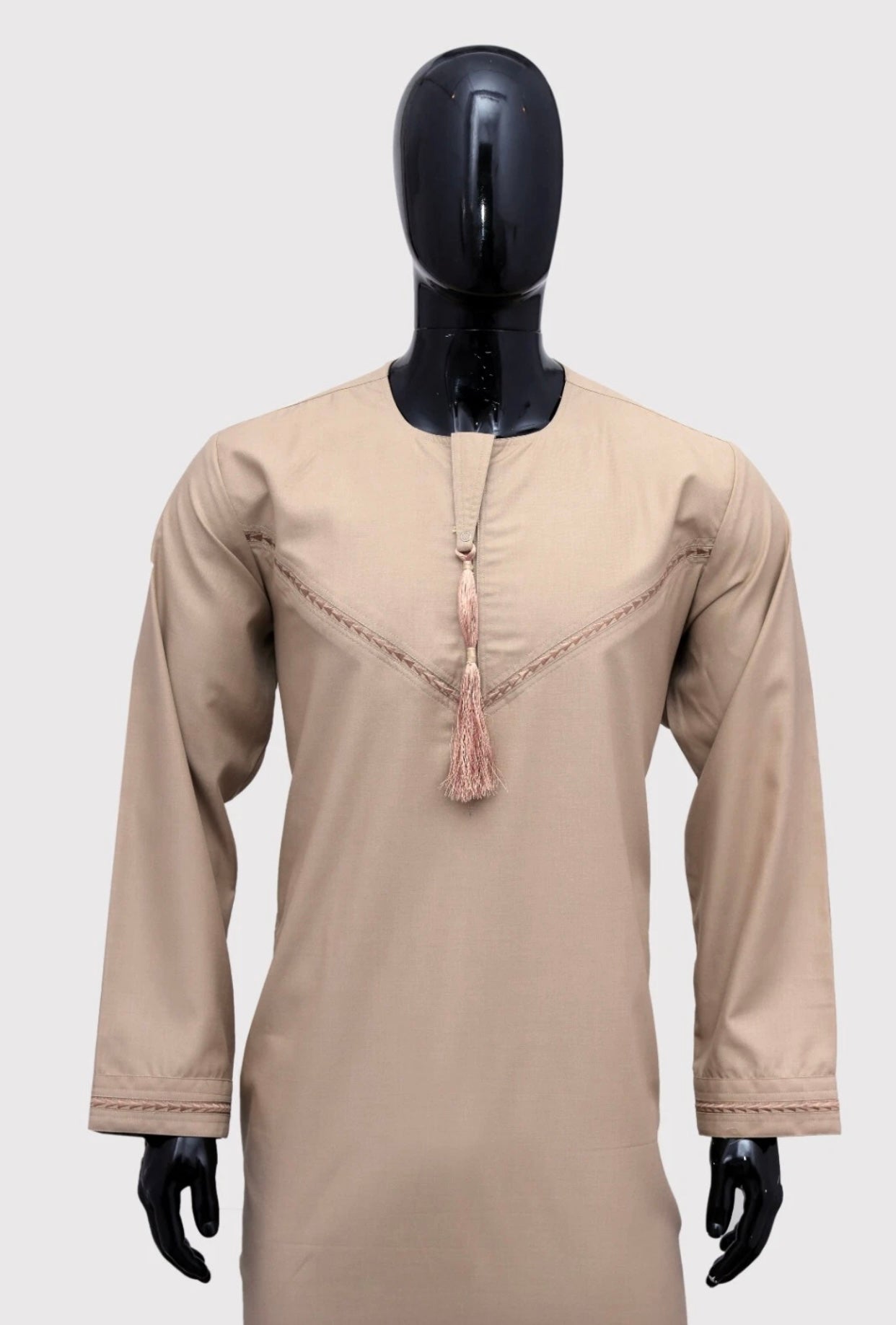 Premium Omani Thobe/Jubba – Collarless, Zipped, Pockets | 8 Colours